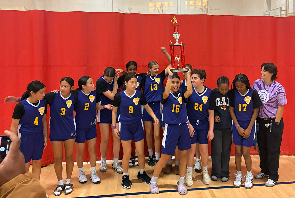 2026 Girls Basketball D2 champs Lincoln Lions