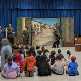 Maya Lin Students Experience Shakespeare